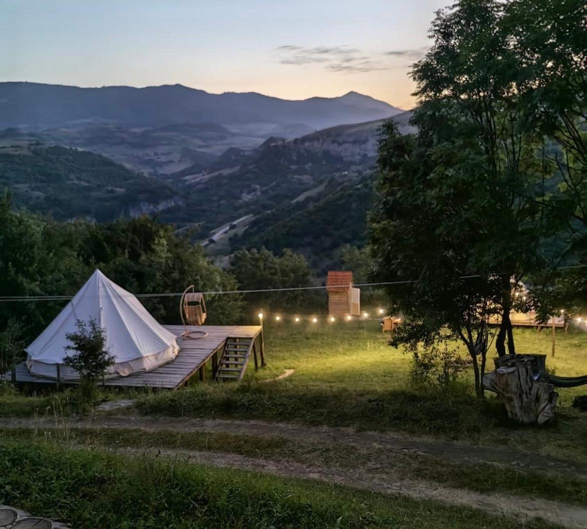 Alereks Mountain Camping Tumanyan Extérieur photo